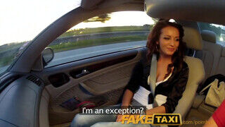Adele Sunshine a tinédzser milf rábukik a taxis farokra - sexbrother.hu