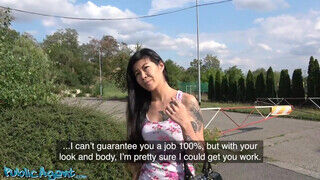 Akasha Cullen a kitetovált tinédzser ázsiai csinos anyuci pénzért kupakol a tóparton - sexbrother.hu