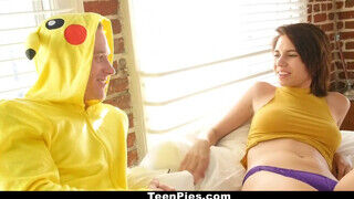 Pikachu rajongók előnyben !! - sexbrother.hu