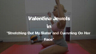 Valentina Jewels a mutatós világos szőke kolosszális csöcsű argentin húgi kúr a bratyóval - sexbrother.hu