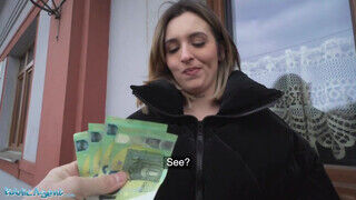 Myss Alessandra a méretes keblű kitetovált szuka pénzért dugható - sexbrother.hu