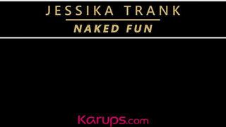 Jessika Trank teljesen kiéhezett amikor elkezdte simogatni a punciját - sexbrother.hu