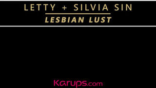 Silvia Sin és Letty a bazinagy cicis leszbikus öreg nők egymásnak esnek - sexbrother.hu