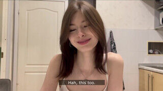 Cutie Kim a cuki 18 éves barinő háziszex videója ahol a pasijával kefél - sexbrother.hu