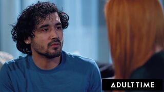 Ebben az Adult Time videóban Lauren Phillips, a vörös hajú, dús cicis milf, hatalmas, kívánatos mellekkel és formás, gömbölyű popóval, egy szexterapeuta szerepében csábít el egy ideges, tinédzser tinisrácot. A terápiás szoba gyorsan egy nyers, szókimmondó - sexbrother.hu